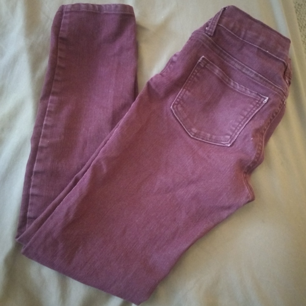 Girl's maroon Old Navy Rockstar Jeggings
